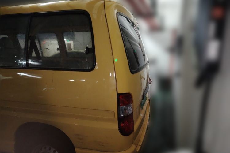 Used Jinbei Grace 2016 2.0L Standard Delivery Version Rear