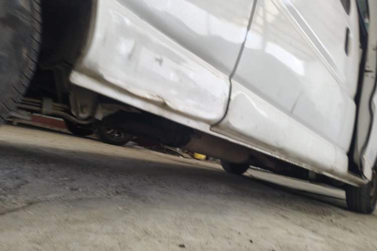 Used Jinbei Grace  Chassis Rear Right