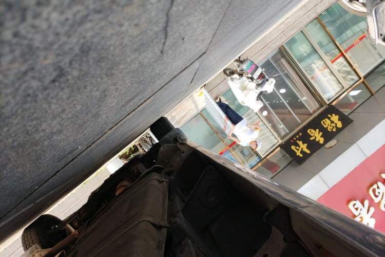 Used Jinbei Grace  Chassis Rear Left