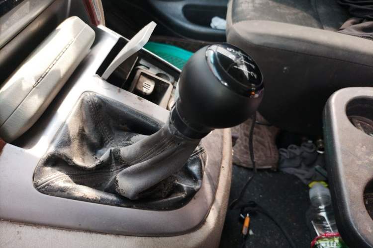 Used Jinbei Grace  Gear Lever
