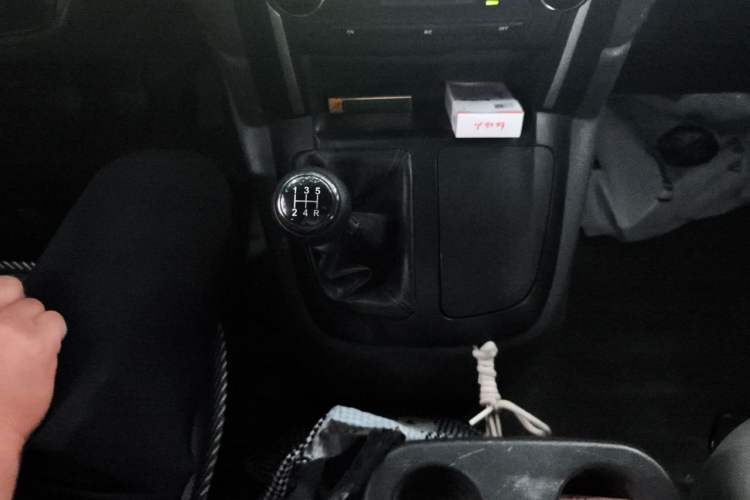 Used Jinbei Grace  Gear Lever