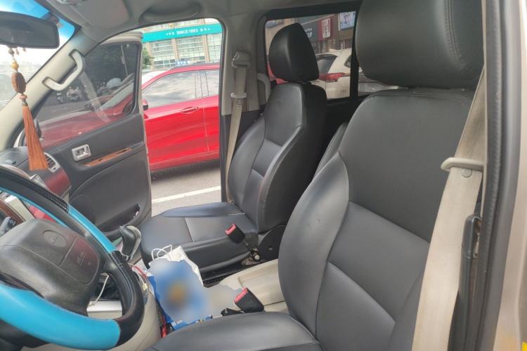 Used Jinbei Grace 2018 2.0L Express Comfort 7-Seater V19 Left Front Seat
