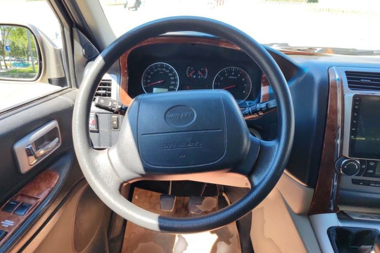 Used Jinbei Grace 2018 2.2L Express Comfort 10-Seater V22 Steering Wheel