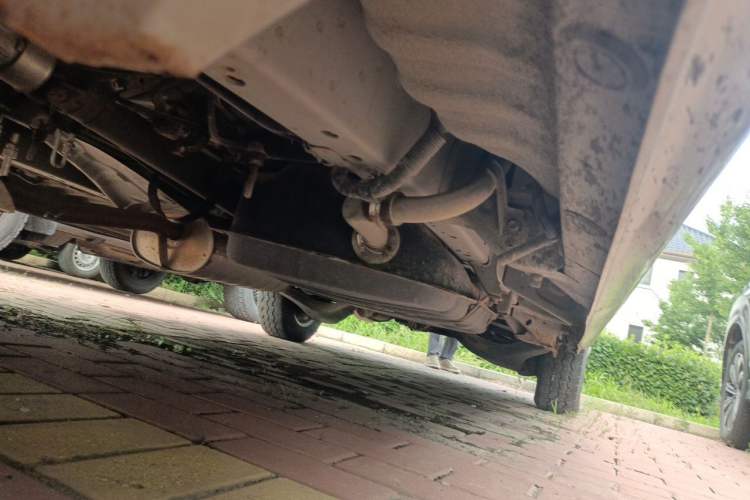 Used Jinbei Grace  Chassis Front Left