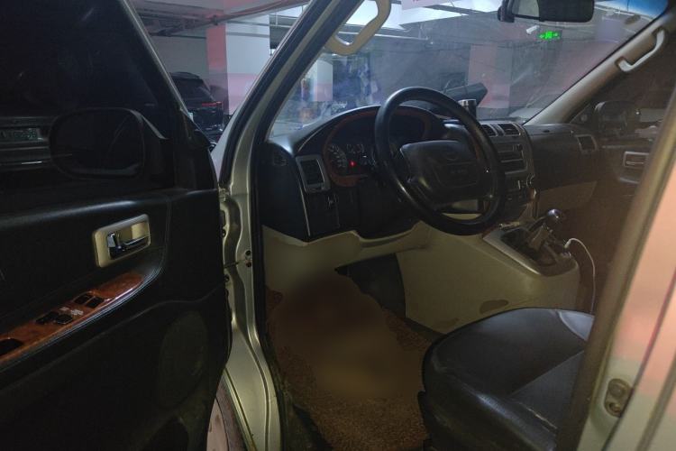 Used Jinbei Grace 2018 2.0L Express Comfort 7-Seater V19 Driver Seat