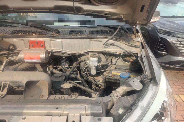 Used Jinbei Grace  Engine Bay Left