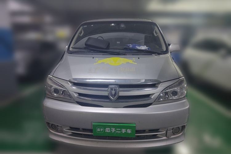 Used Jinbei Grace 2018 2.0L Express Comfort 7-Seater V19 Front