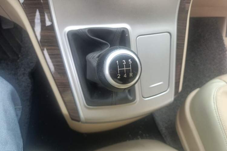 Used Jinbei Grace  Gear Lever