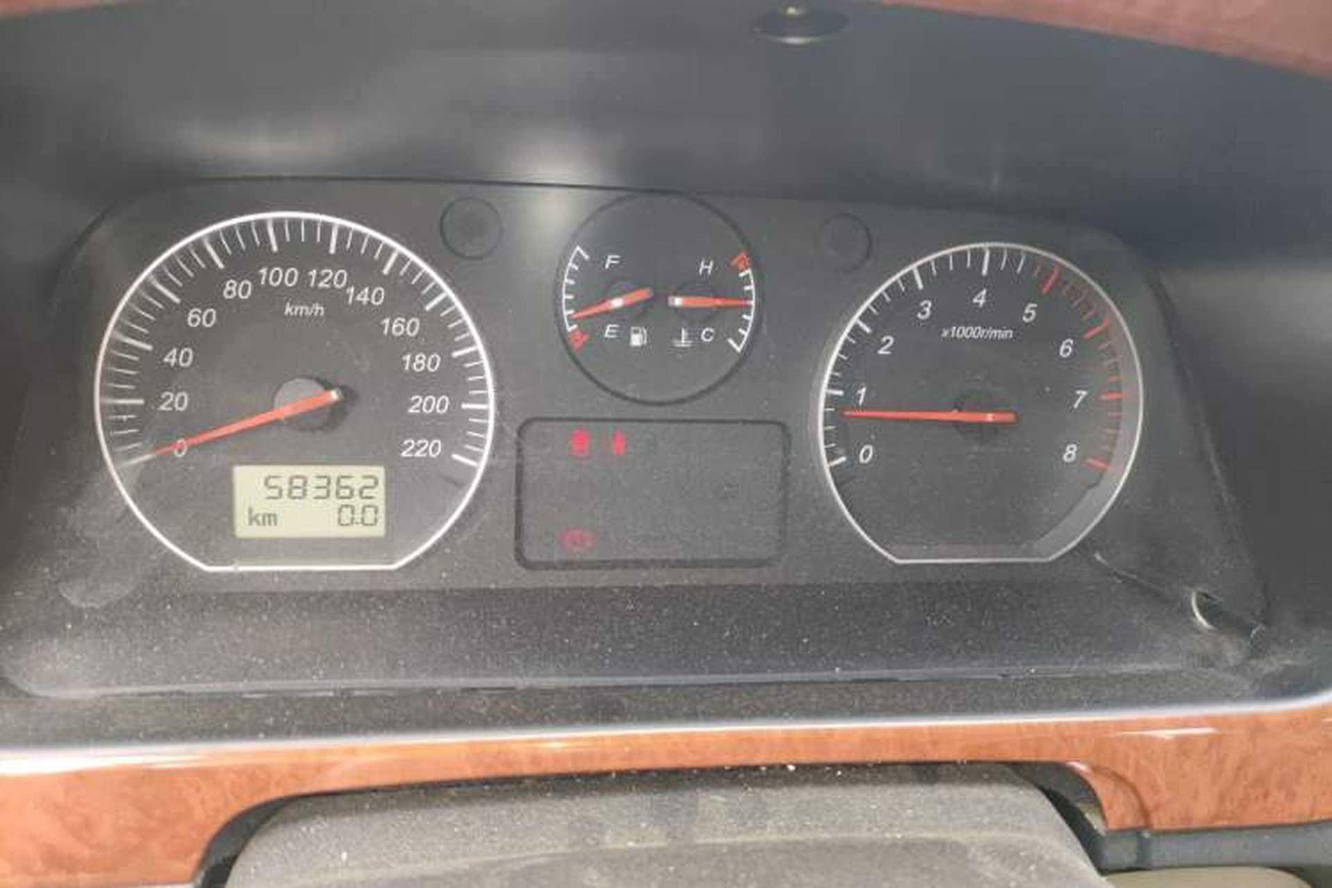 Used Jinbei Grace 2018 2.0L Express Comfort 7-Seater V19 Instrument Cluster