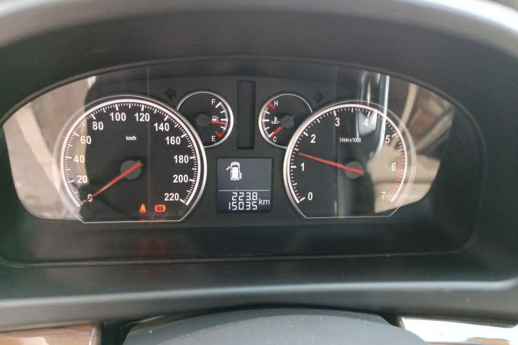 Used Jinbei Grace 2018 2.4L Manual Standard Version Long Wheelbase 10-Seater – 2TZS Instrument Cluster