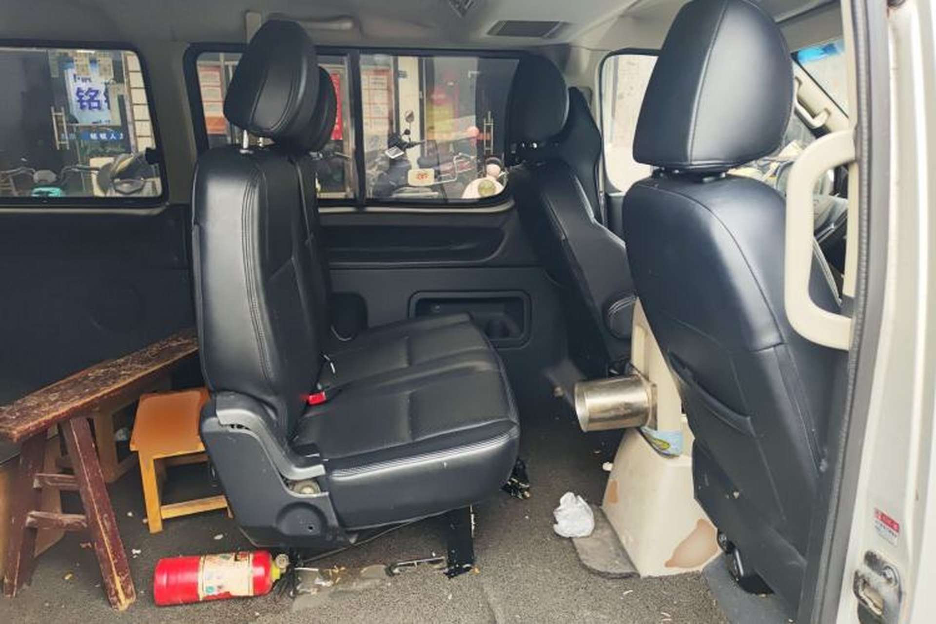 Used Jinbei Grace 2018 2.0L Express Comfort 7-Seater V19 Left Rear Seat