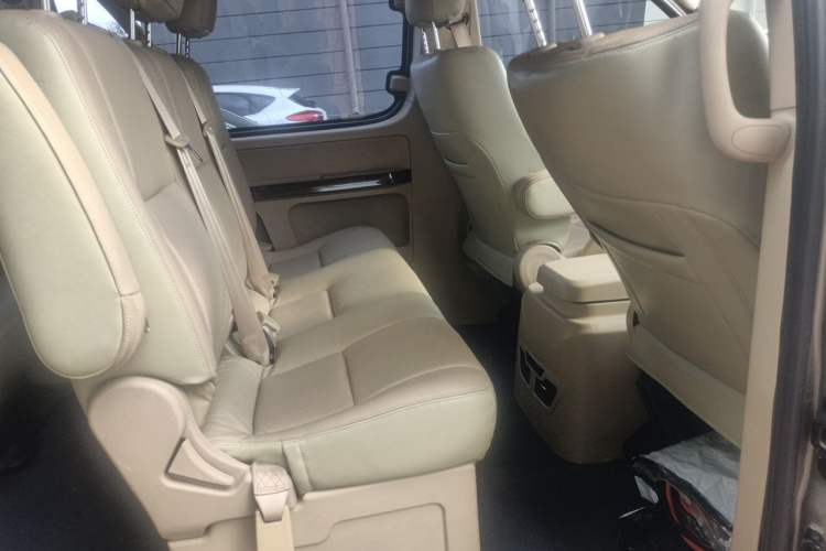 Used Jinbei Grace  Left Rear Seat