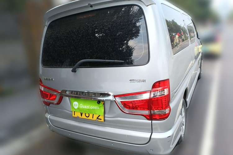 Used Jinbei Grace 2018 2.4L Manual Standard Version Long Wheelbase 10-Seater – 2TZS Rear Right 45 Deg