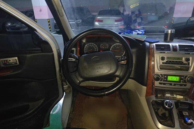 Used Jinbei Grace 2018 2.0L Express Comfort 7-Seater V19 Steering Wheel