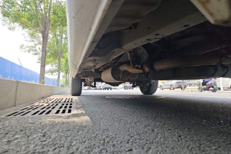 Used Jinbei Grace  Chassis Front Right