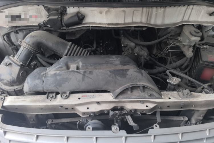 Used Jinbei Grace 2018 2.0L Express Comfort 7-Seater V19 Engine Bay