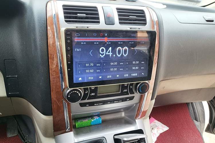 Used Jinbei Grace 2019 2.0L Express Comfort 7-Seater China VI 1TZS Audio And AC Panel