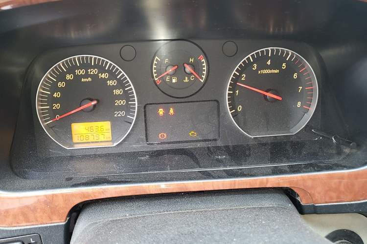 Used Jinbei Grace 2019 2.0L Express Comfort 7-Seater China VI 1TZS Instrument Cluster