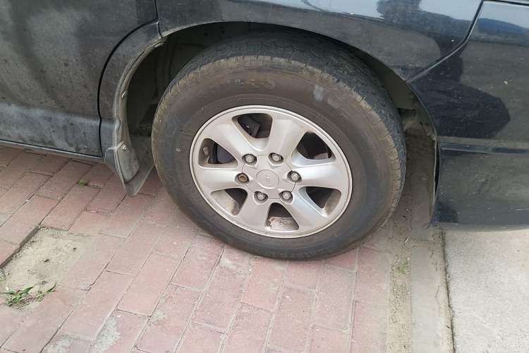 Used Jinbei Grace 2019 2.0L Express Comfort 7-Seater China VI 1TZS Right Front Wheel Hub