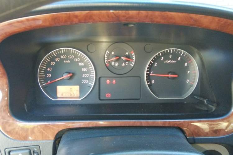 Used Jinbei Grace 2019 2.0L Express Comfort 7-Seater China VI 1TZS Instrument Cluster