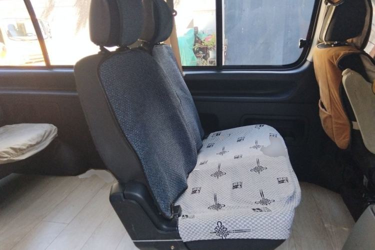 Used Jinbei Grace 2019 2.0L Express Comfort 7-Seater China VI 1TZS Left Rear Seat