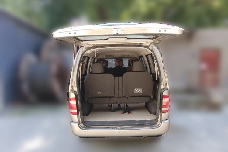 Used Jinbei Grace 2019 2.0L Express Comfort 7-Seater China VI 1TZS Trunk