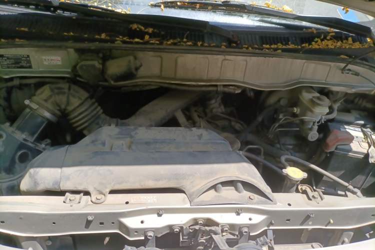Used Jinbei Grace 2019 2.0L Express Comfort 7-Seater China VI 1TZS Engine Bay