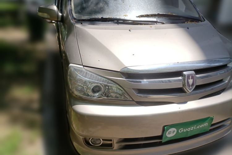 Used Jinbei Grace 2019 2.0L Express Comfort 7-Seater China VI 1TZS Front Right 45 Deg