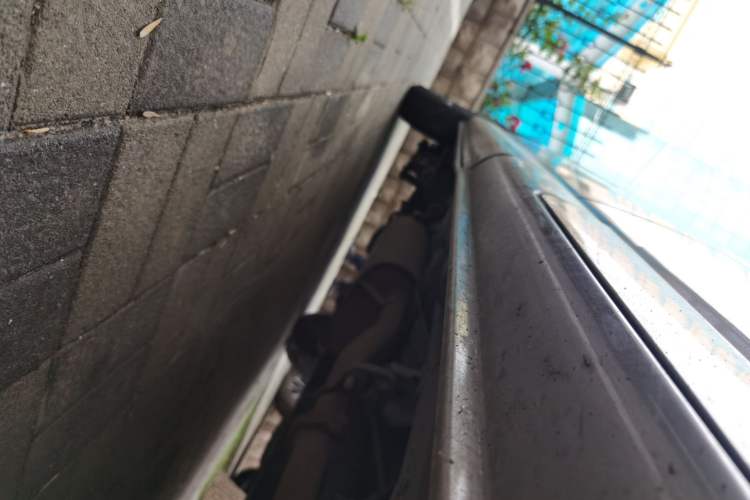 Used Jinbei Grace  Chassis Front Right