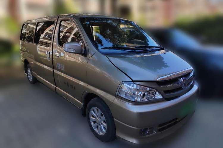 Used Jinbei Grace 2019 2.0L Express Comfort Version 10-Seater China VI Emission Standard 1TZS Front Right 45 Deg