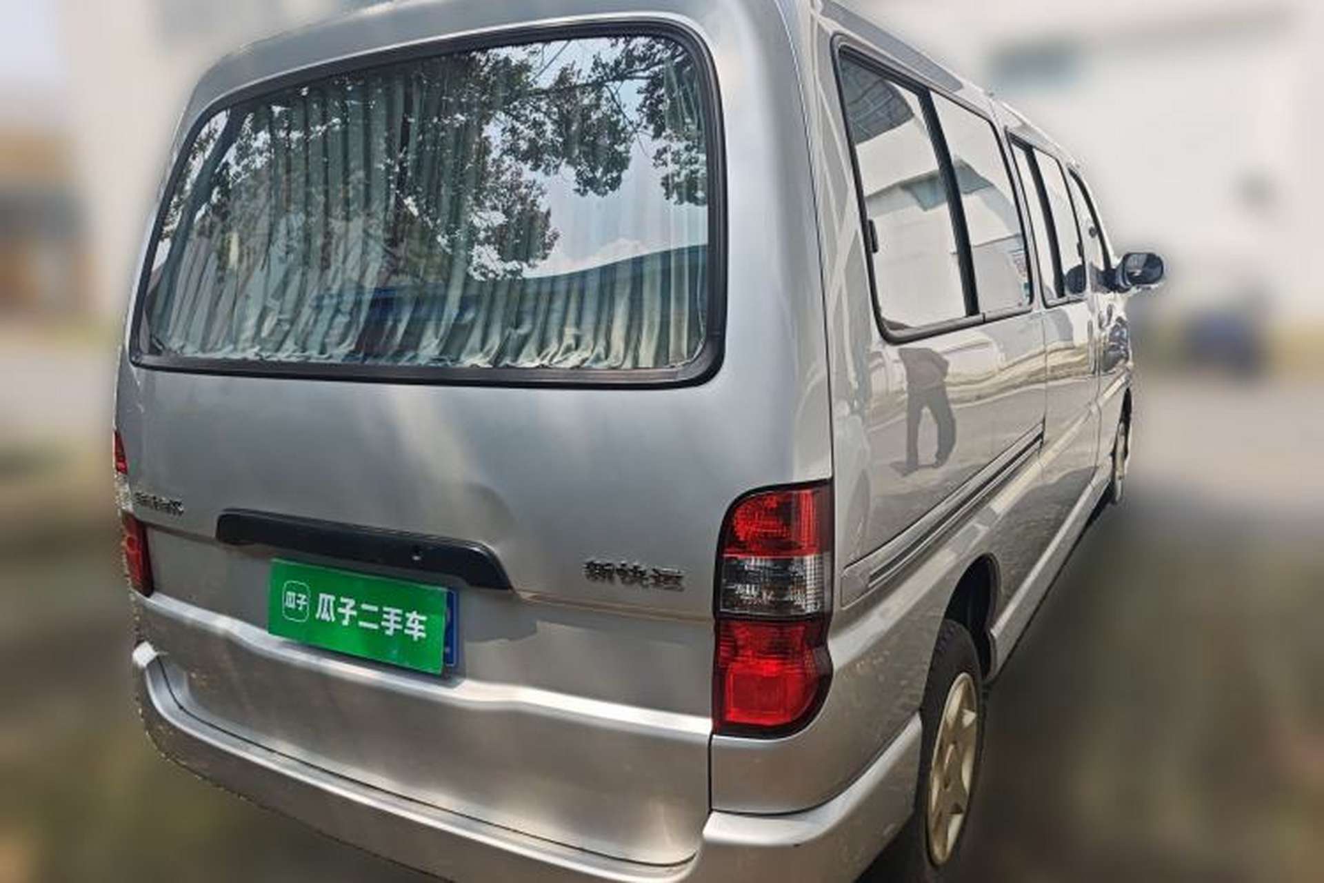 Used Jinbei Grace 2019 2.0L Express Comfort 7-Seater China VI 1TZS Rear Right 45 Deg