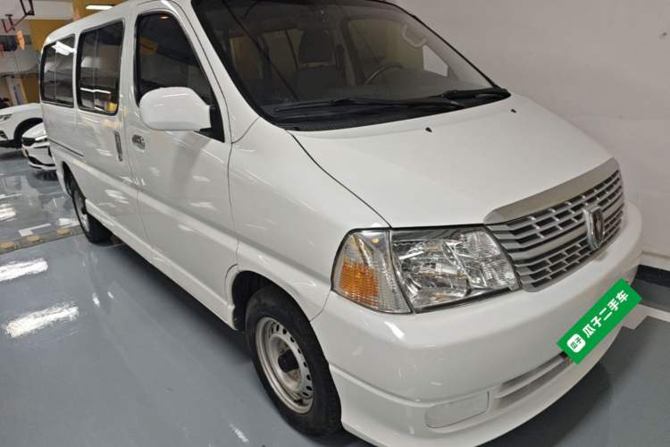 Used Jinbei Grace  Front Right 45 Deg