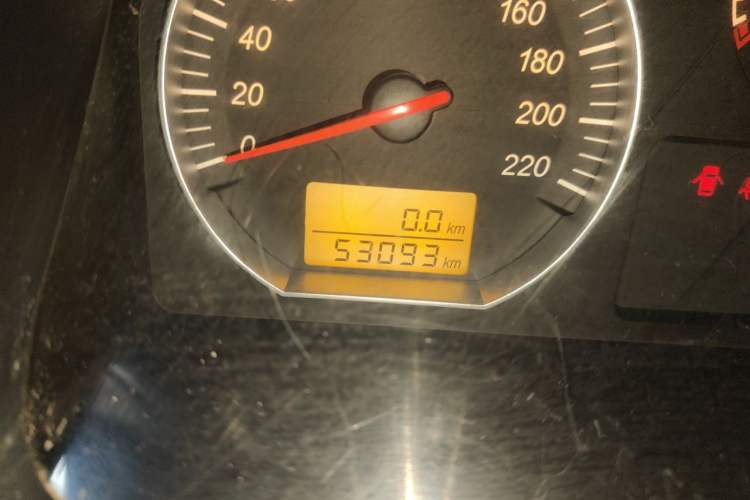 Used Jinbei Grace  Odometer Close Up