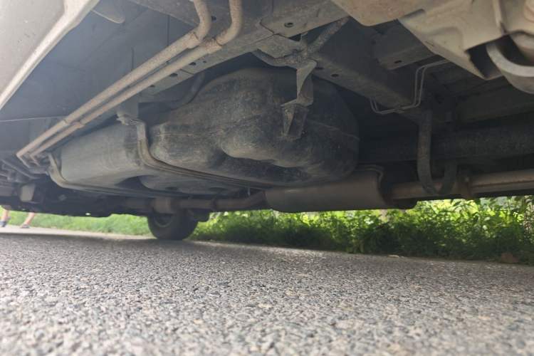 Used Jinbei Grace  Chassis Rear Left