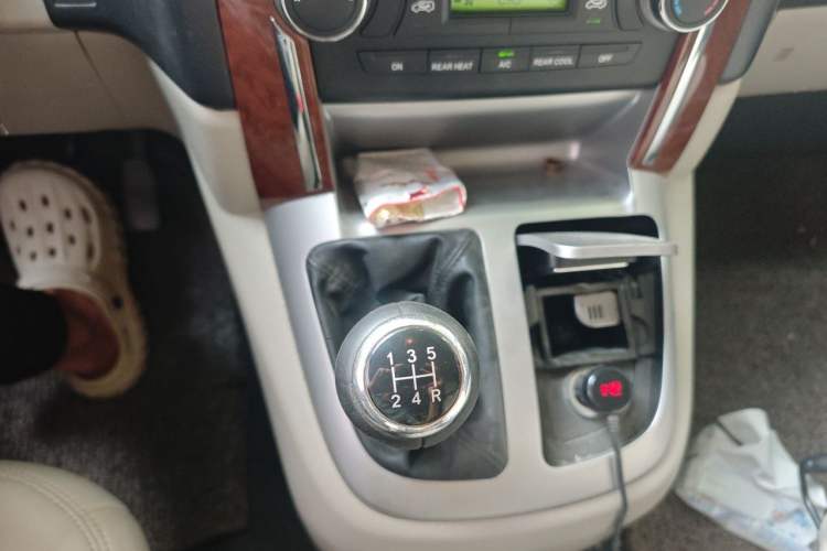 Used Jinbei Grace  Gear Lever