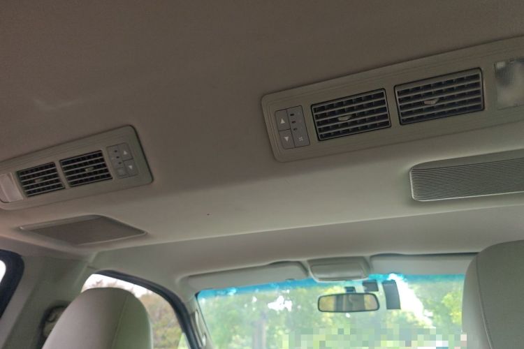 Used Jinbei Grace  Headliner