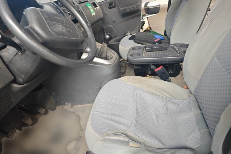 Used Jinbei Grace  Left Front Seat