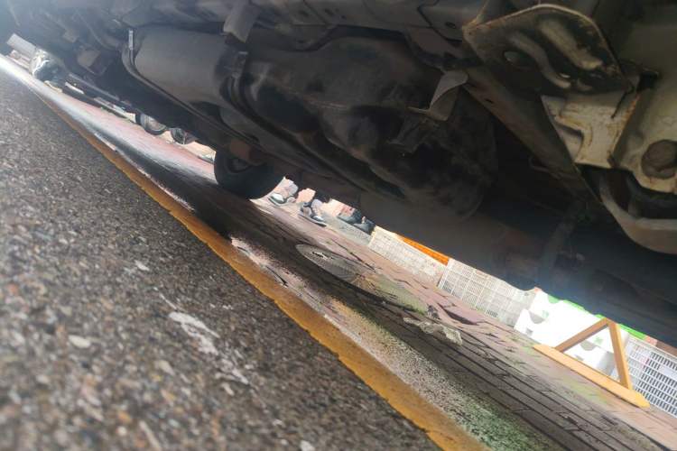 Used Jinbei Grace  Chassis Rear Left