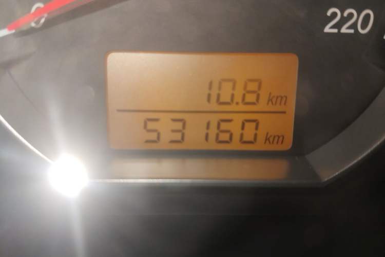Used Jinbei Grace  Odometer Close Up