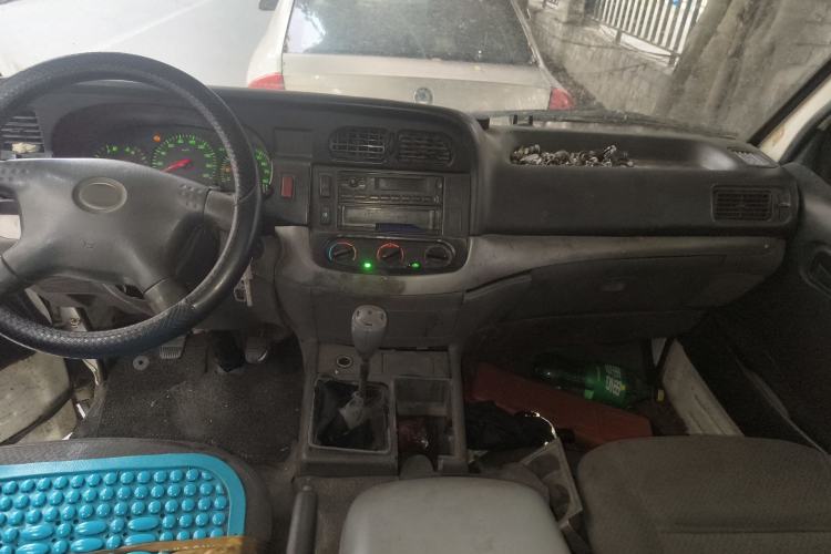 Used Jinbei Hiace 2011 2.0L 5th Generation Power King Classic 4G20D4B Center Console