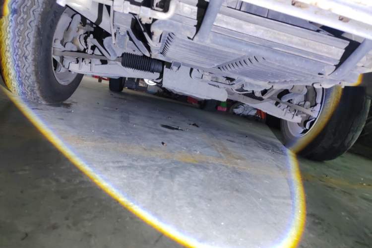 Used Jinbei Hiace 2011 2.0L 5th Generation Power King Classic 4G20D4B Chassis Front