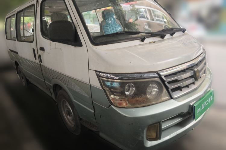 Used Jinbei Hiace 2011 2.0L 5th Generation Power King Classic 4G20D4B Front Right 45 Deg