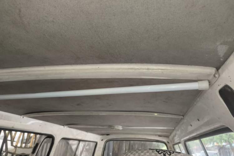 Used Jinbei Hiace 2011 2.0L 5th Generation Power King Classic 4G20D4B Headliner