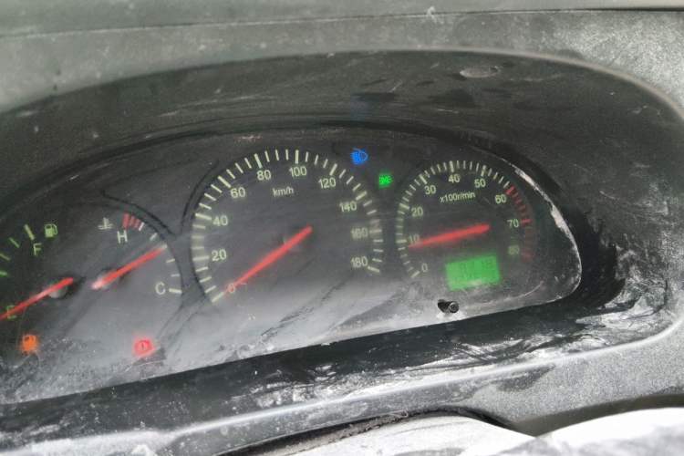 Used Jinbei Hiace 2011 2.0L Fifth-Generation Kuaiyunwang Standard Version 4G21B Instrument Cluster