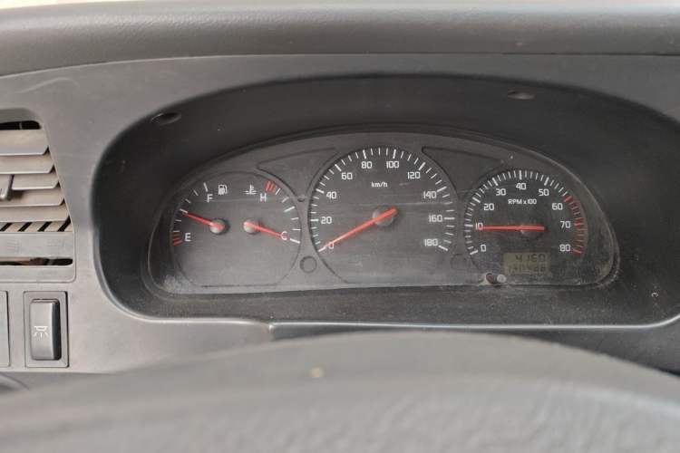 Used Jinbei Hiace 2011 2.0L Fifth-Generation Express Luxury V19 Instrument Cluster