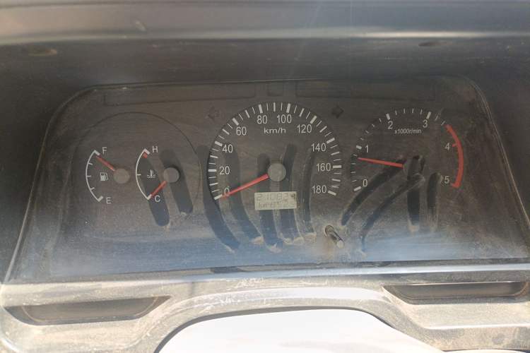Used Jinbei Hiace 2011 2.5T Fifth-Generation Entrepreneur Edition Classic Version YC4FB90-36 Instrument Cluster