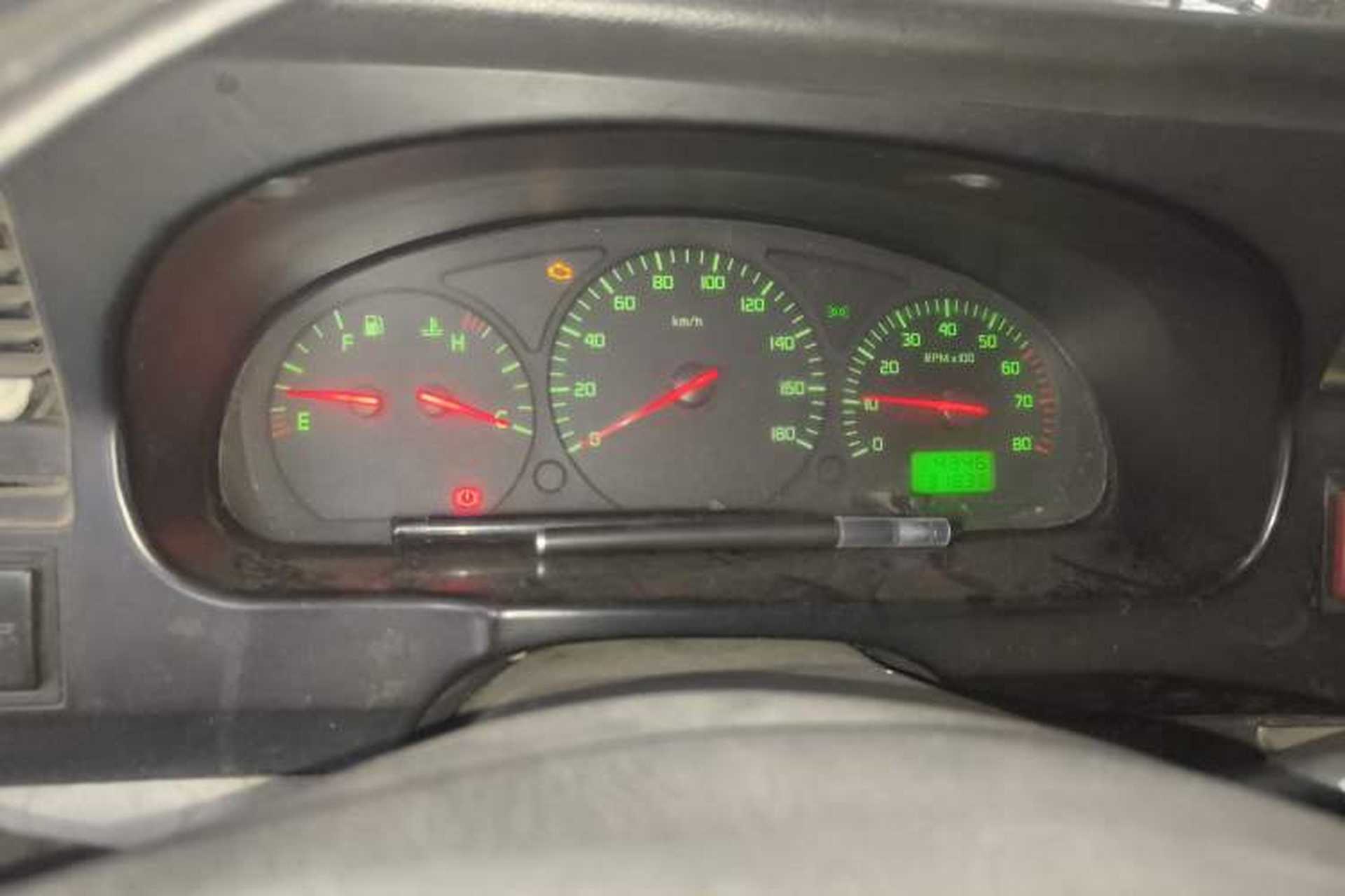 Used Jinbei Hiace 2011 2.0L 5th Generation Power King Classic 4G20D4B Instrument Cluster