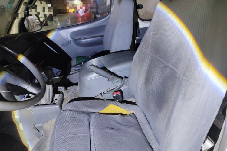 Used Jinbei Hiace 2011 2.0L 5th Generation Power King Classic 4G20D4B Left Rear Seat