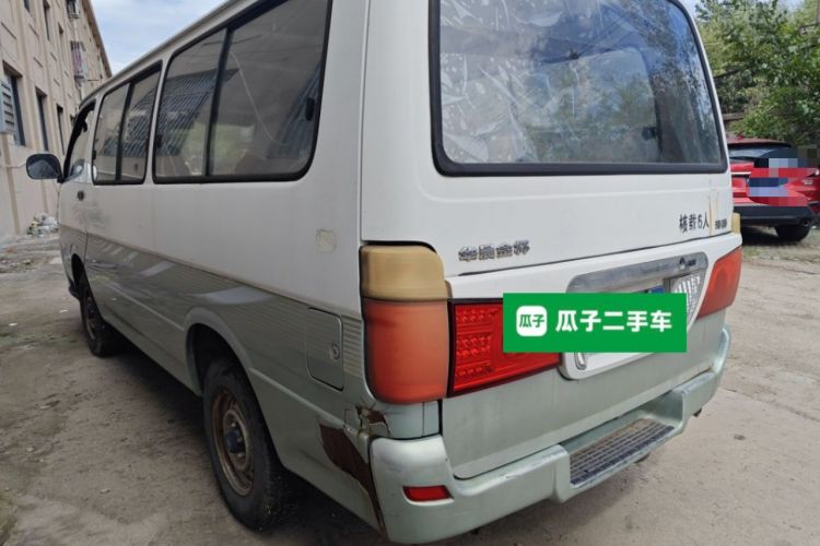 Used Jinbei Hiace 2011 2.0L Fifth-Generation Express Luxury V19 Rear Left 45 Deg