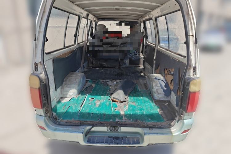Used Jinbei Hiace 2011 2.0L Fifth-Generation Express Luxury V19 Trunk